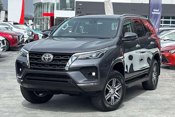 2024 Toyota Fortuner GXL GUN156R