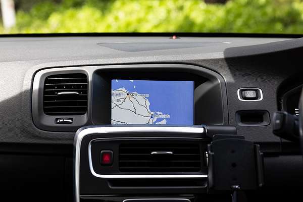 2014 Volvo V60 T5 Luxury