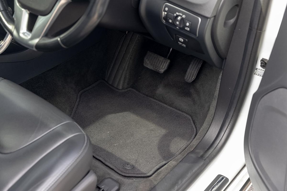 2014 Volvo V60 T5 Luxury