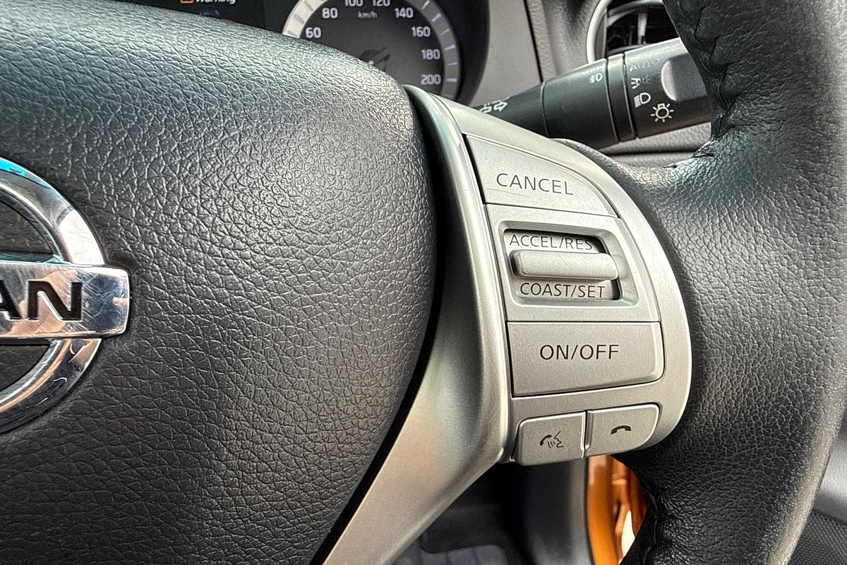 2015 Nissan Navara ST-X D23 4X4