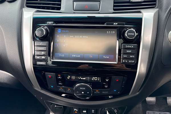 2015 Nissan Navara ST-X D23 4X4