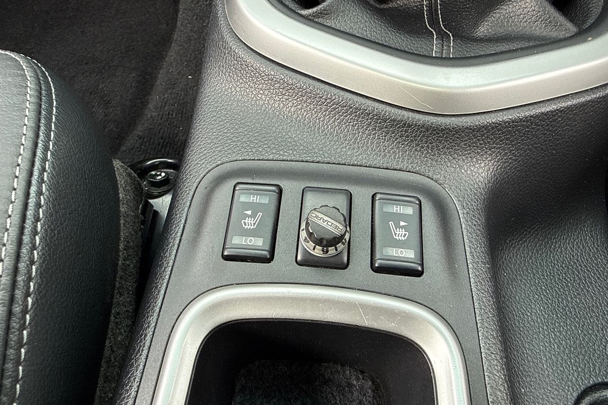 2015 Nissan Navara ST-X D23 4X4