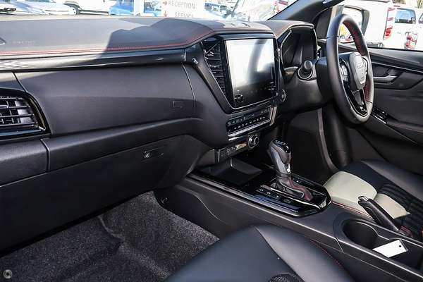2025 Isuzu D-MAX