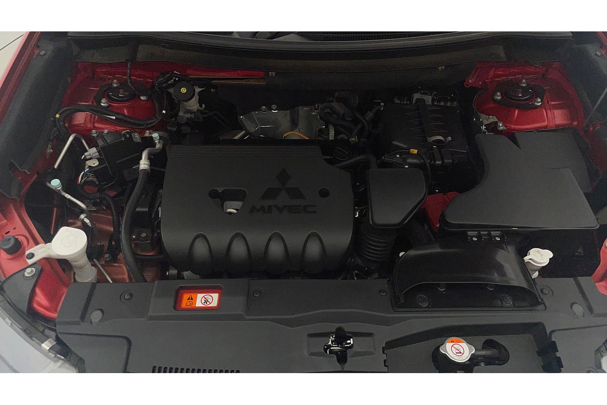 2020 Mitsubishi Outlander LS ZL