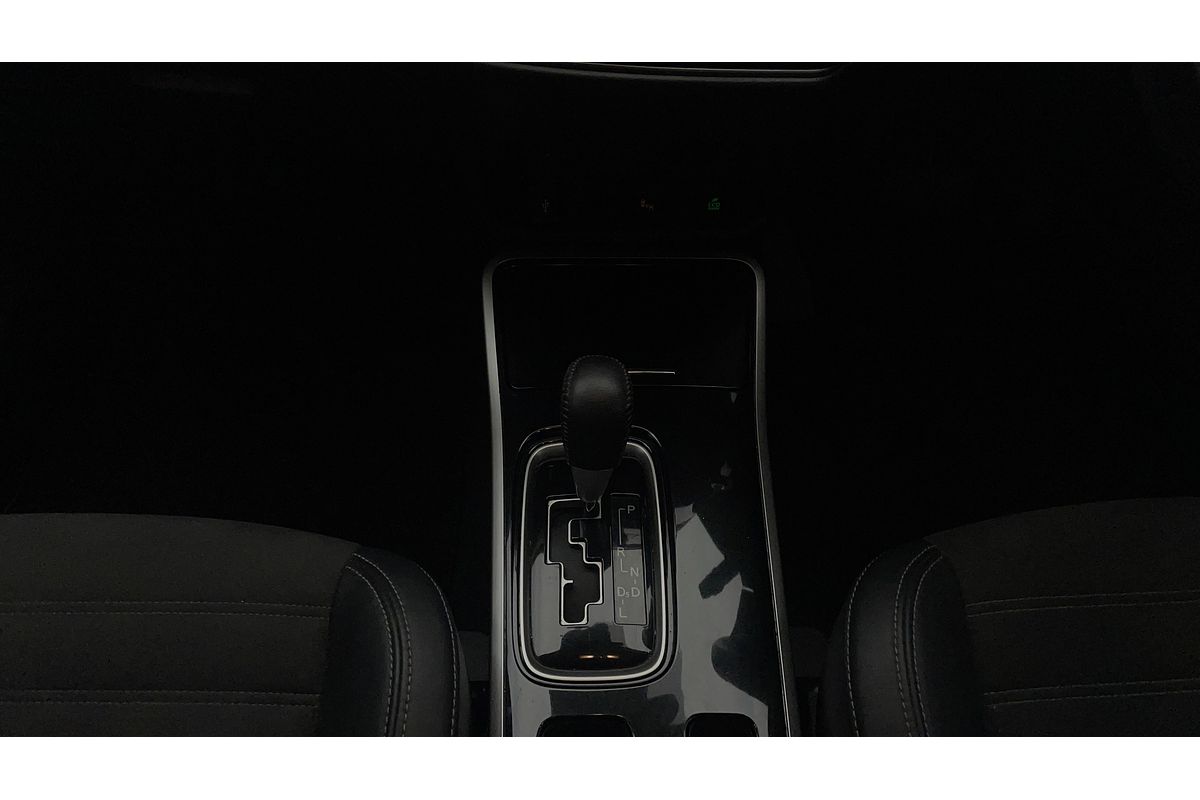 2020 Mitsubishi Outlander LS ZL