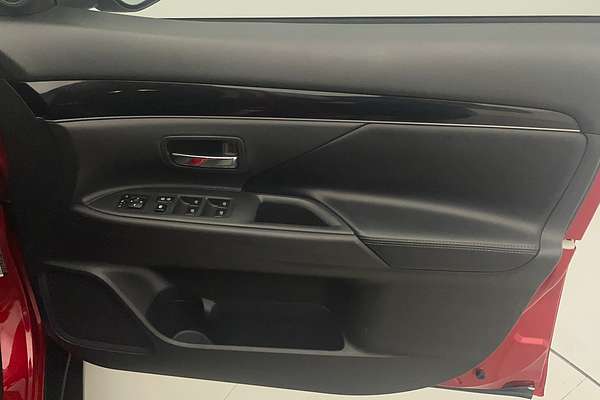2020 Mitsubishi Outlander LS ZL