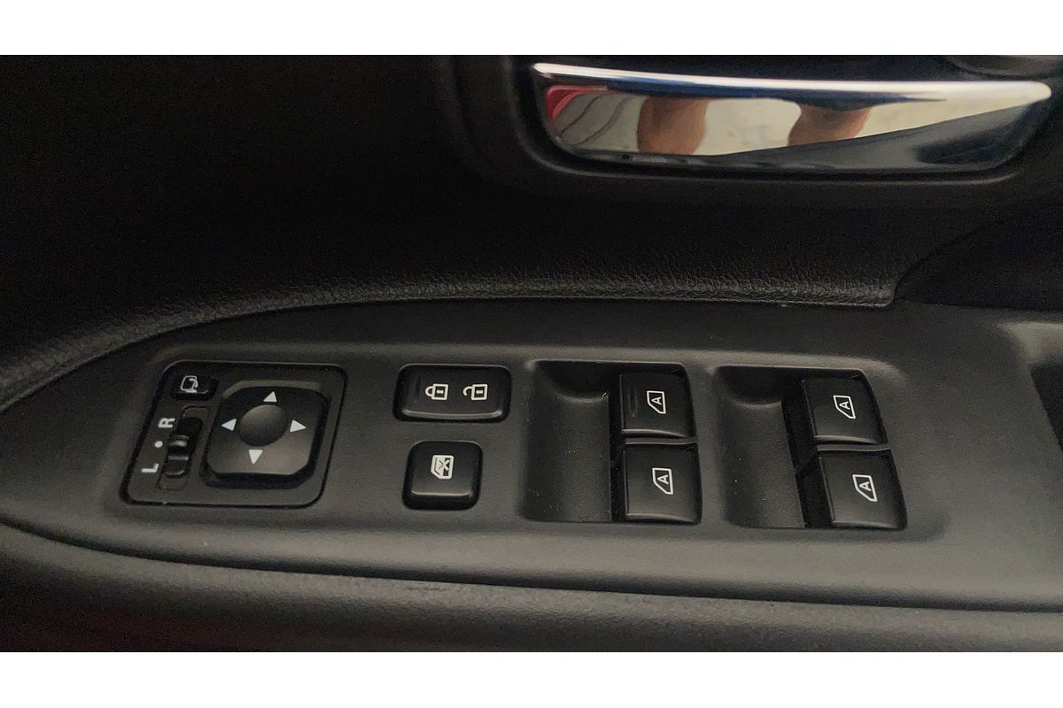 2020 Mitsubishi Outlander LS ZL