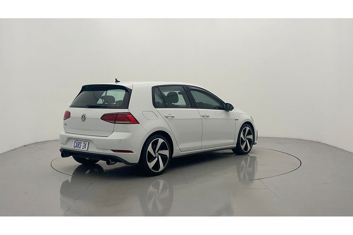 2017 Volkswagen Golf GTI 7.5