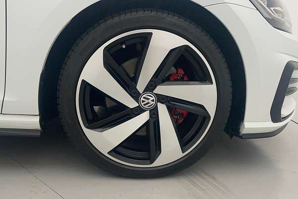2017 Volkswagen Golf GTI 7.5