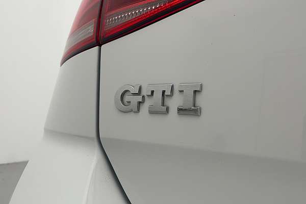 2017 Volkswagen Golf GTI 7.5