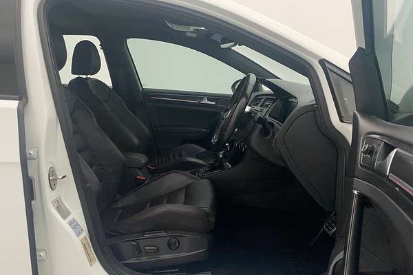 2017 Volkswagen Golf GTI 7.5