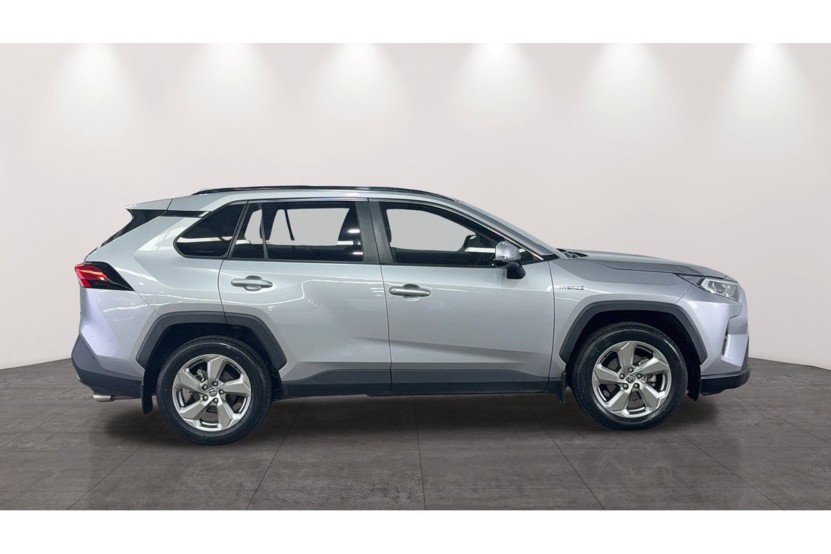 2021 Toyota RAV4 GXL AXAH54R