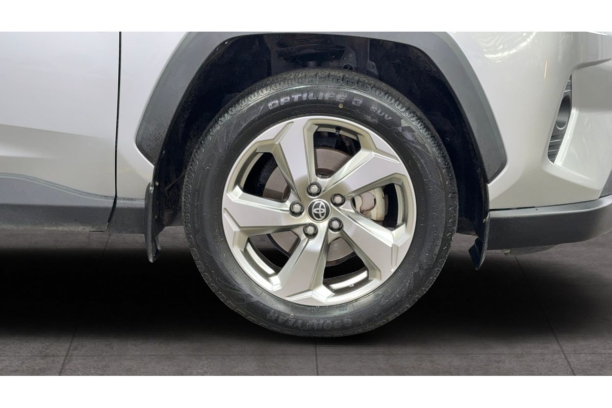2021 Toyota RAV4 GXL AXAH54R