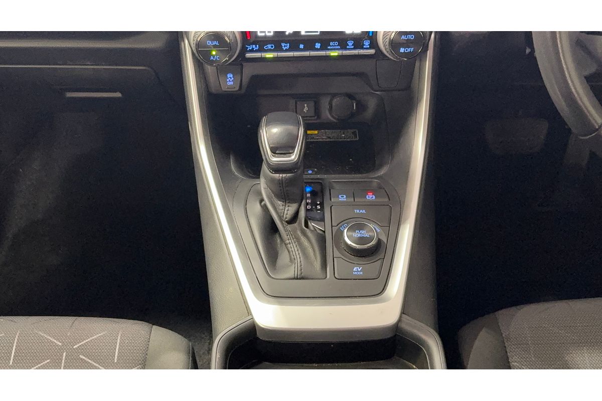 2021 Toyota RAV4 GXL AXAH54R