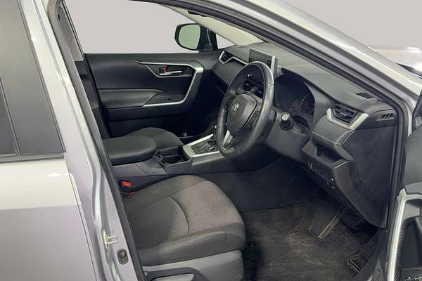 2021 Toyota RAV4 GXL AXAH54R