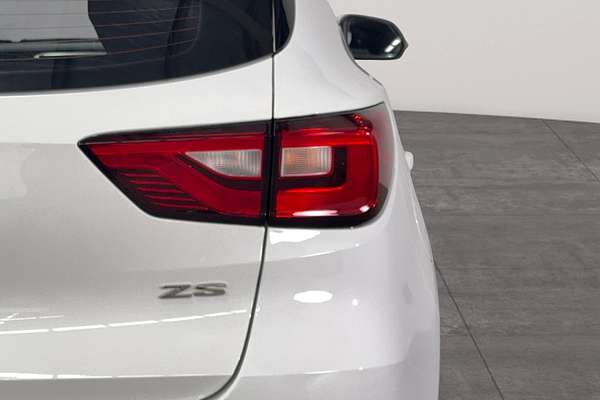 2022 MG ZS Excite AZS1