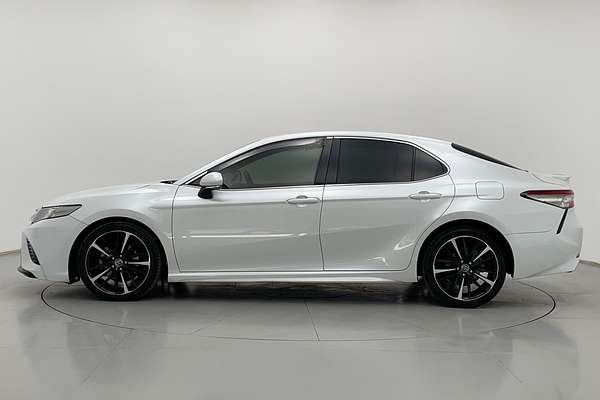 2018 Toyota Camry SX GSV70R