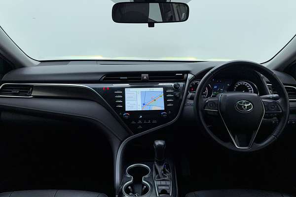 2018 Toyota Camry SX GSV70R