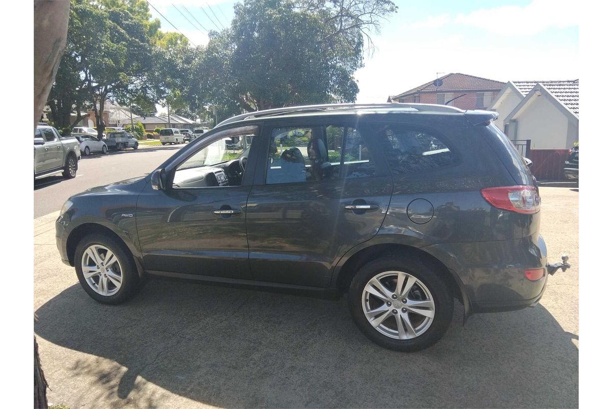 2011 Hyundai Santa Fe Highlander CM