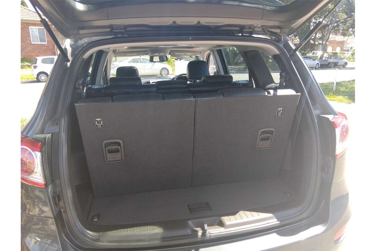 2011 Hyundai Santa Fe Highlander CM