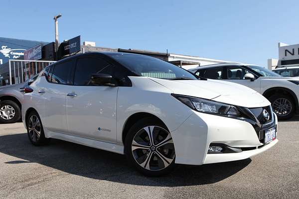 2020 Nissan LEAF ZE1