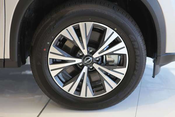2025 Nissan X-TRAIL ST-L e-POWER T33
