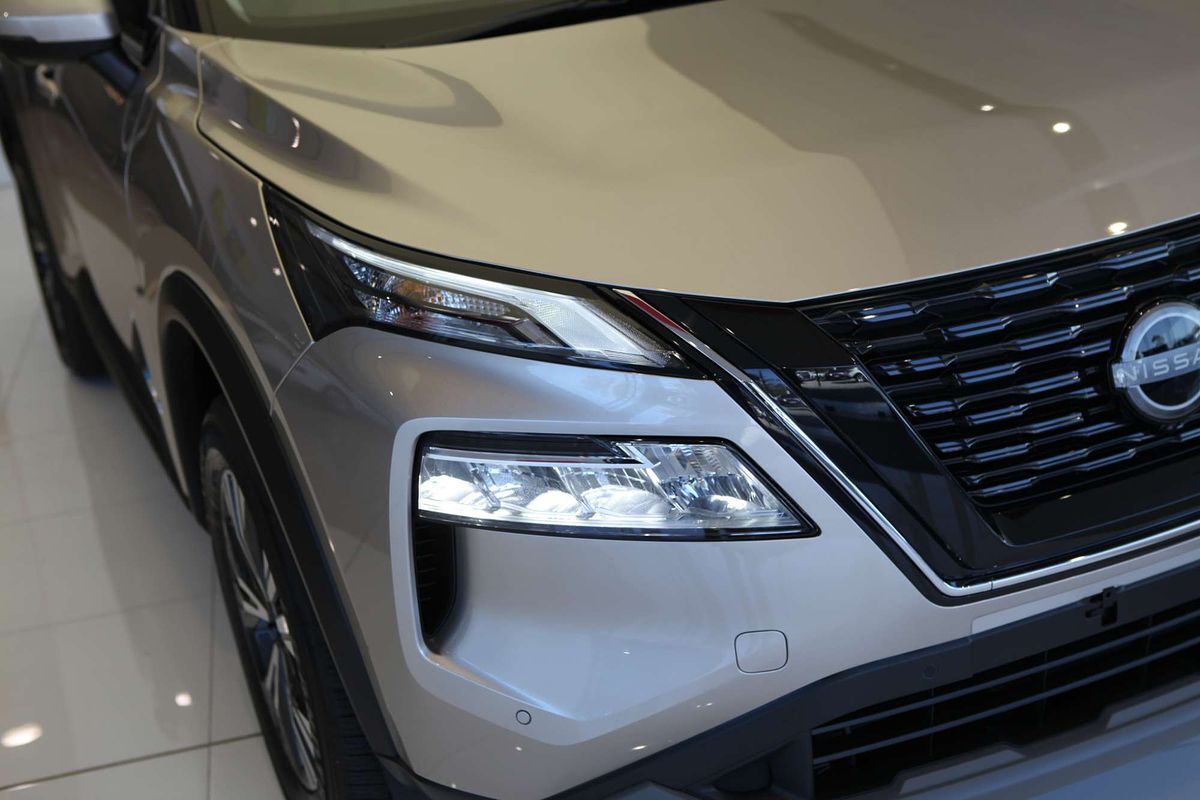 2025 Nissan X-TRAIL ST-L e-POWER T33