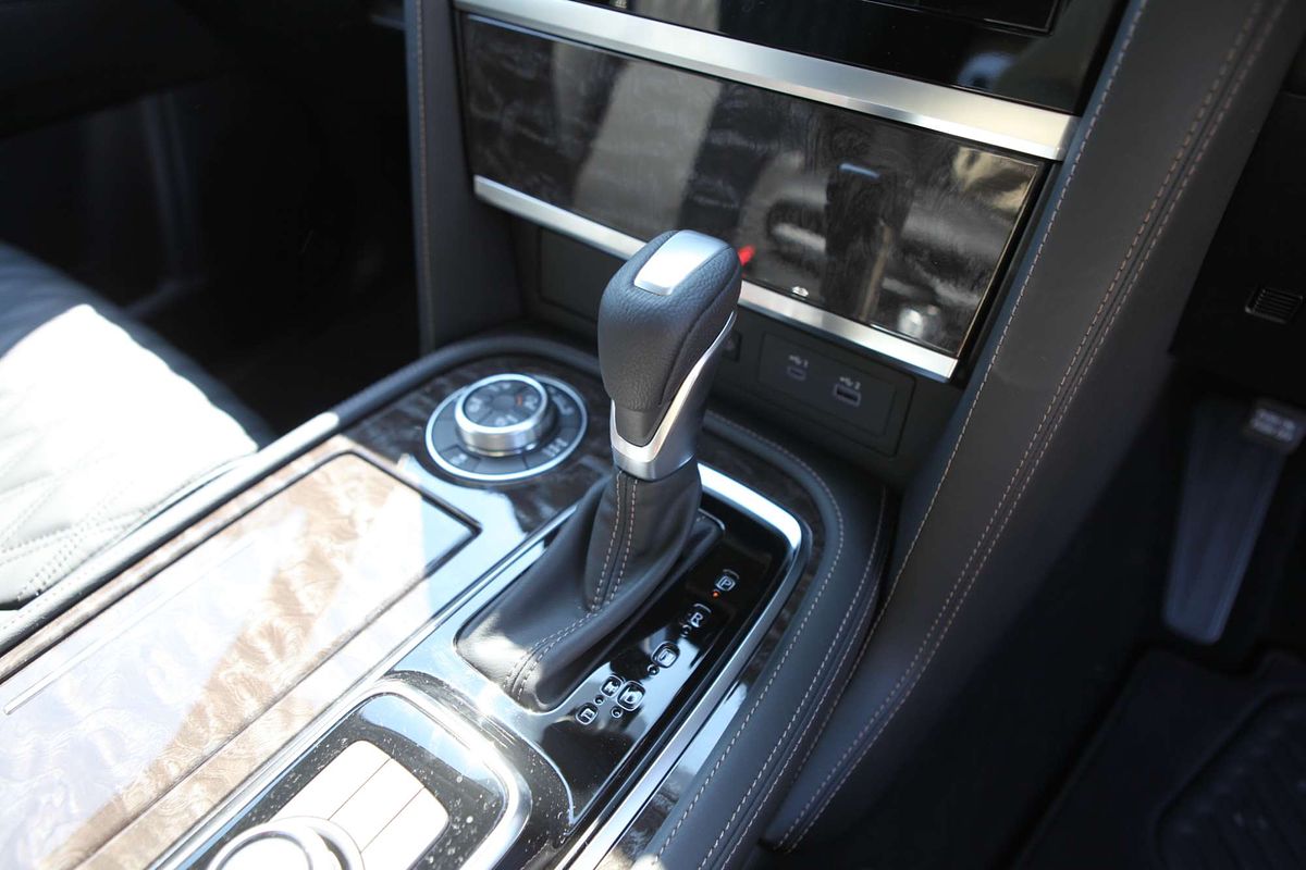 2025 Nissan Patrol Ti Y62