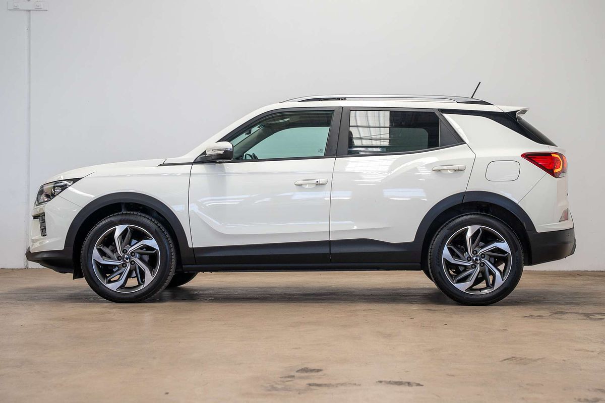 2020 SsangYong Korando Ultimate C300