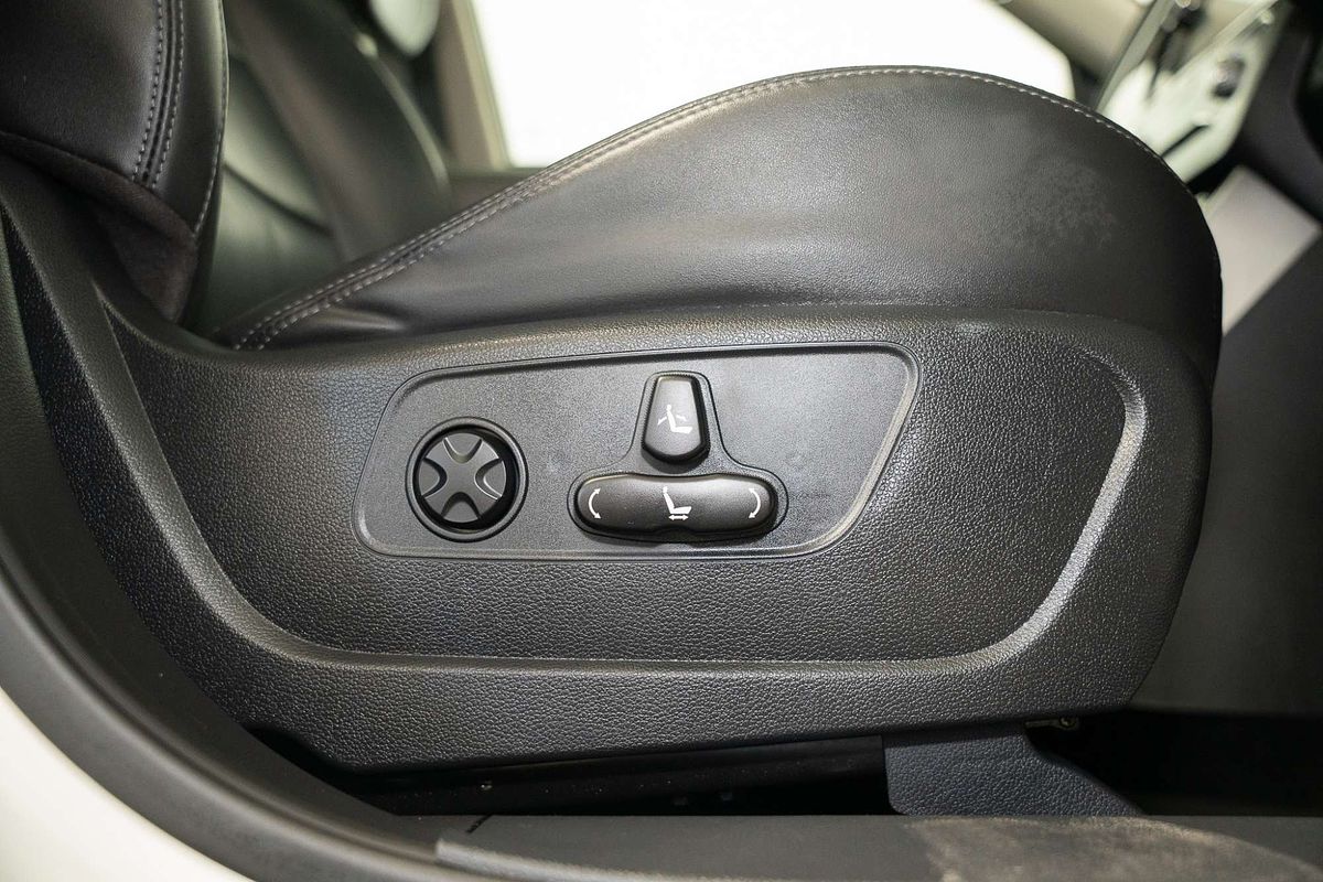 2020 SsangYong Korando Ultimate C300