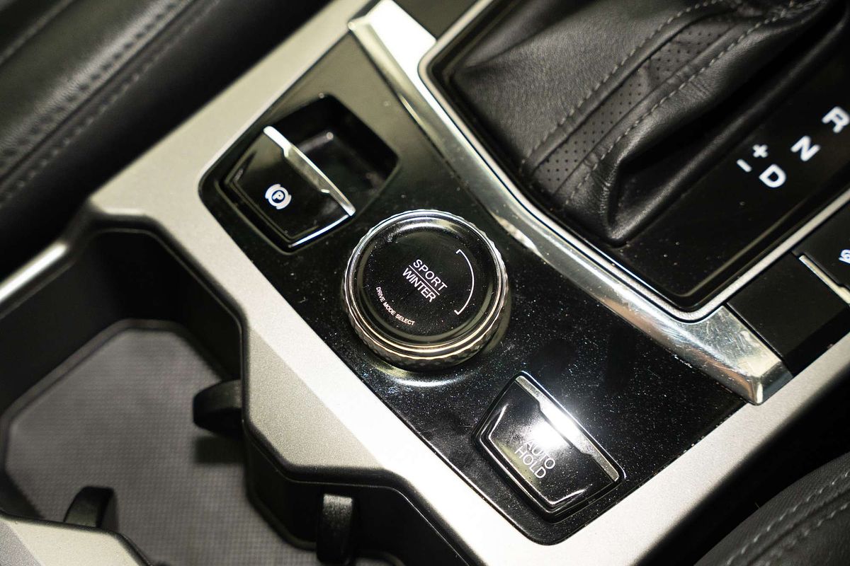 2020 SsangYong Korando Ultimate C300