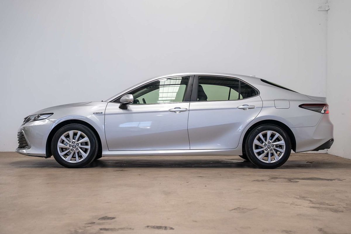 2024 Toyota Camry Ascent AXVH70R