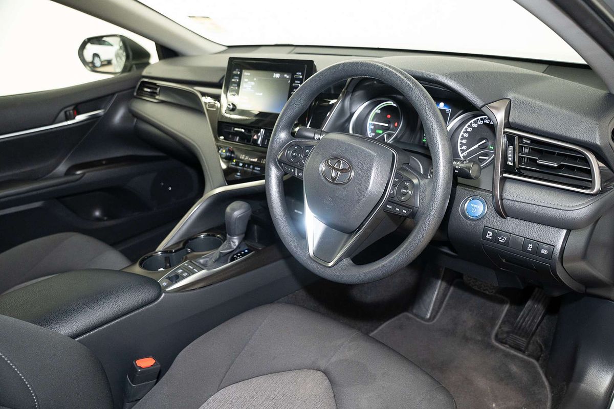 2024 Toyota Camry Ascent AXVH70R