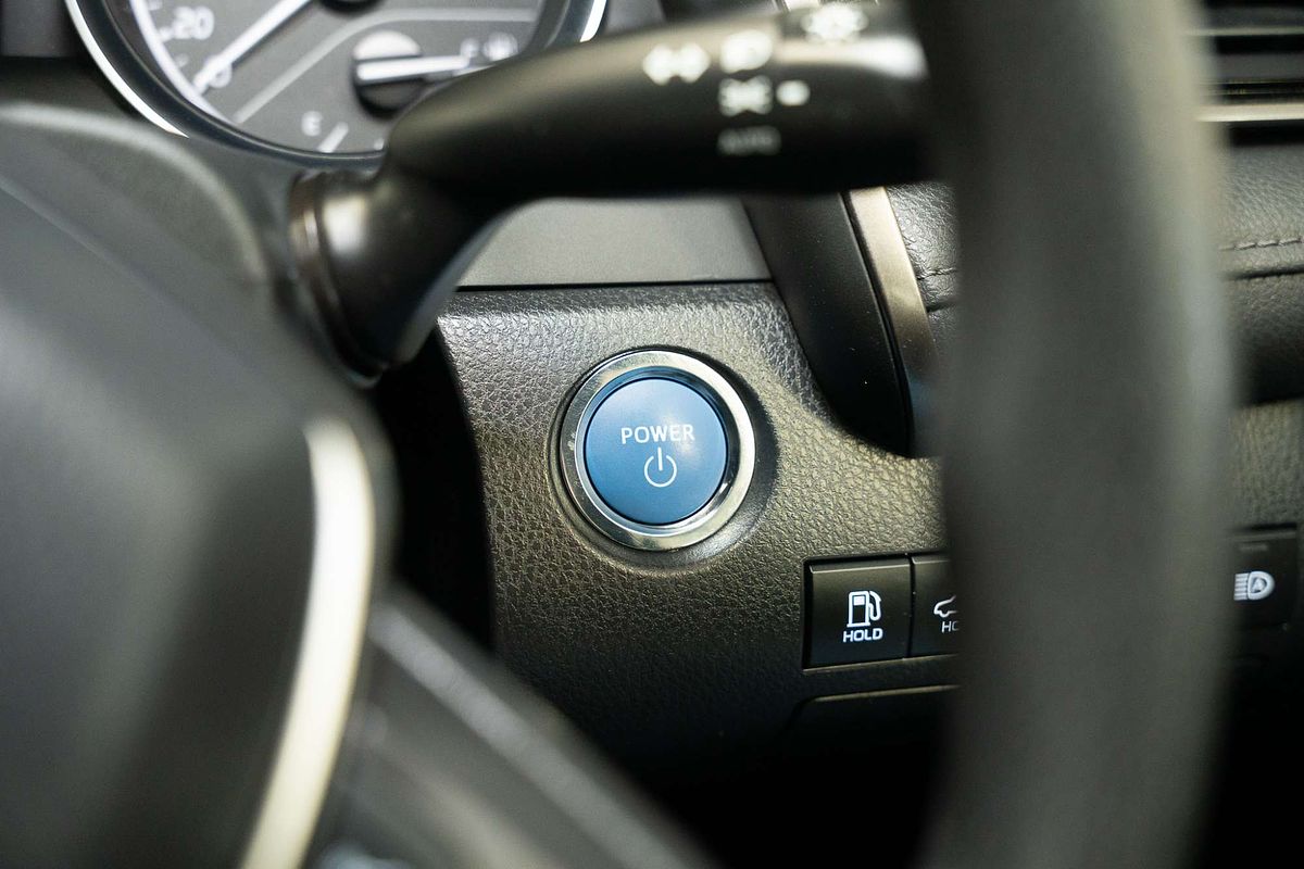 2024 Toyota Camry Ascent AXVH70R