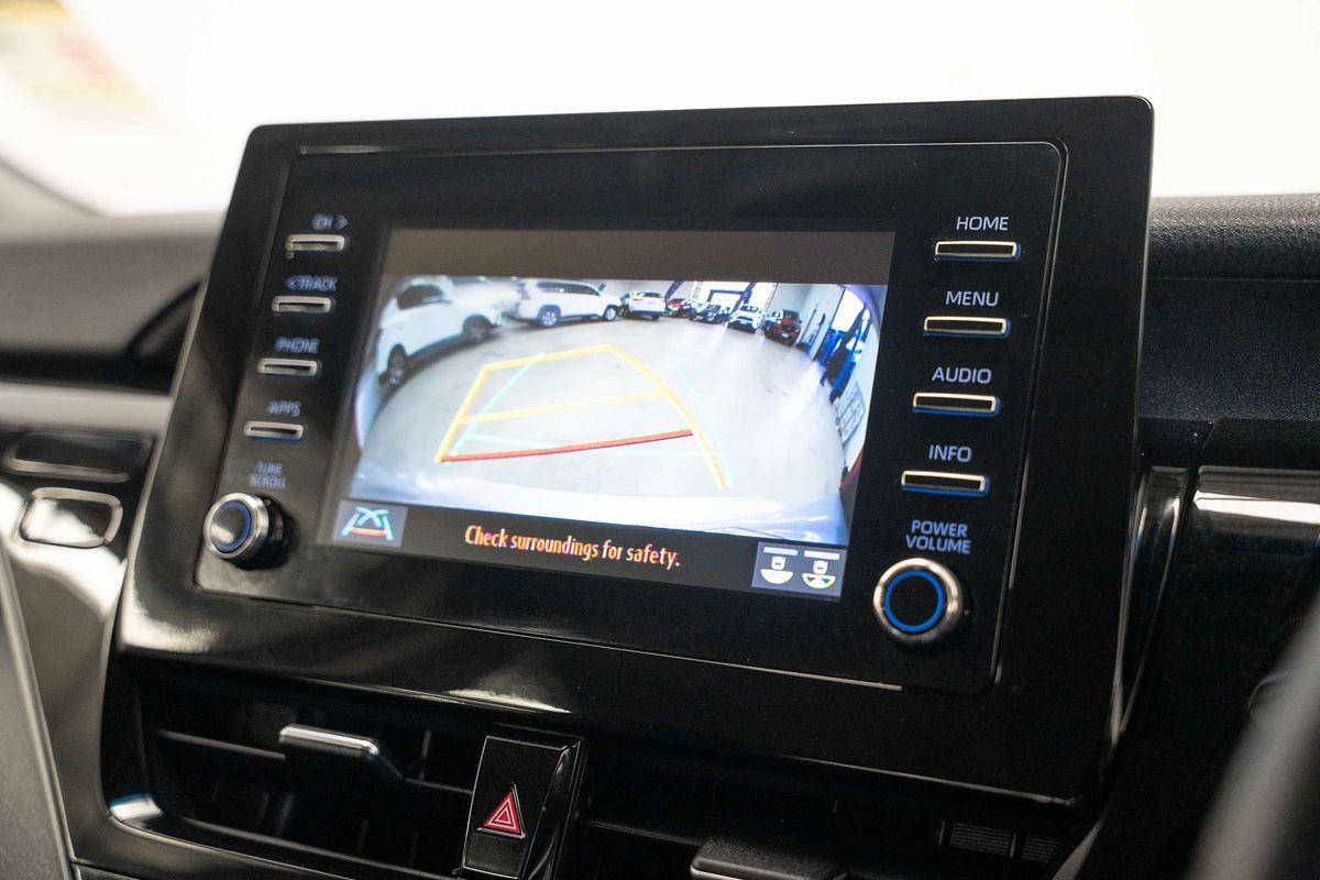 2024 Toyota Camry Ascent AXVH70R