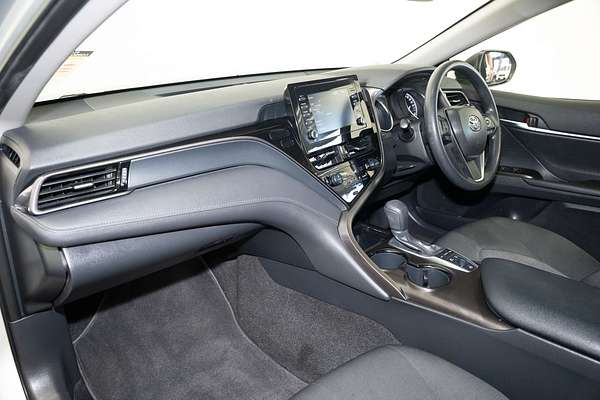 2024 Toyota Camry Ascent AXVH70R