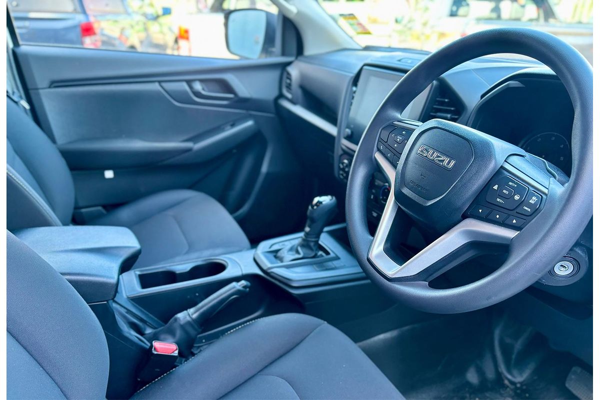 2024 Isuzu D-MAX SX High Ride Rear Wheel Drive