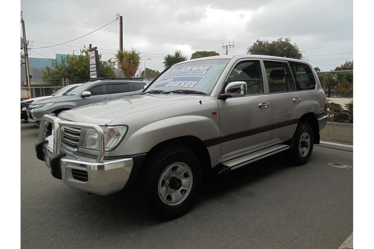 2003 Toyota Landcruiser GXL HDJ100R