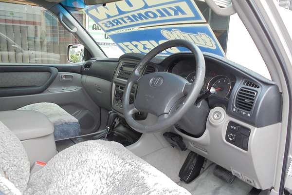 2003 Toyota Landcruiser GXL HDJ100R