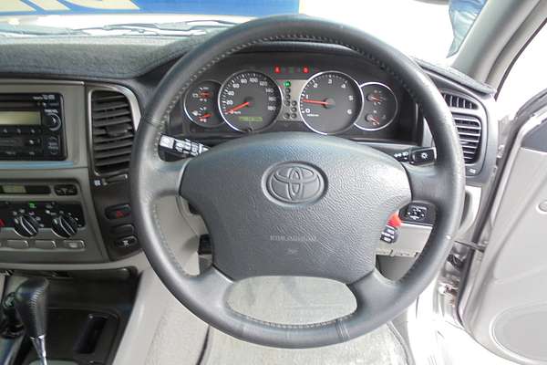 2003 Toyota Landcruiser GXL HDJ100R
