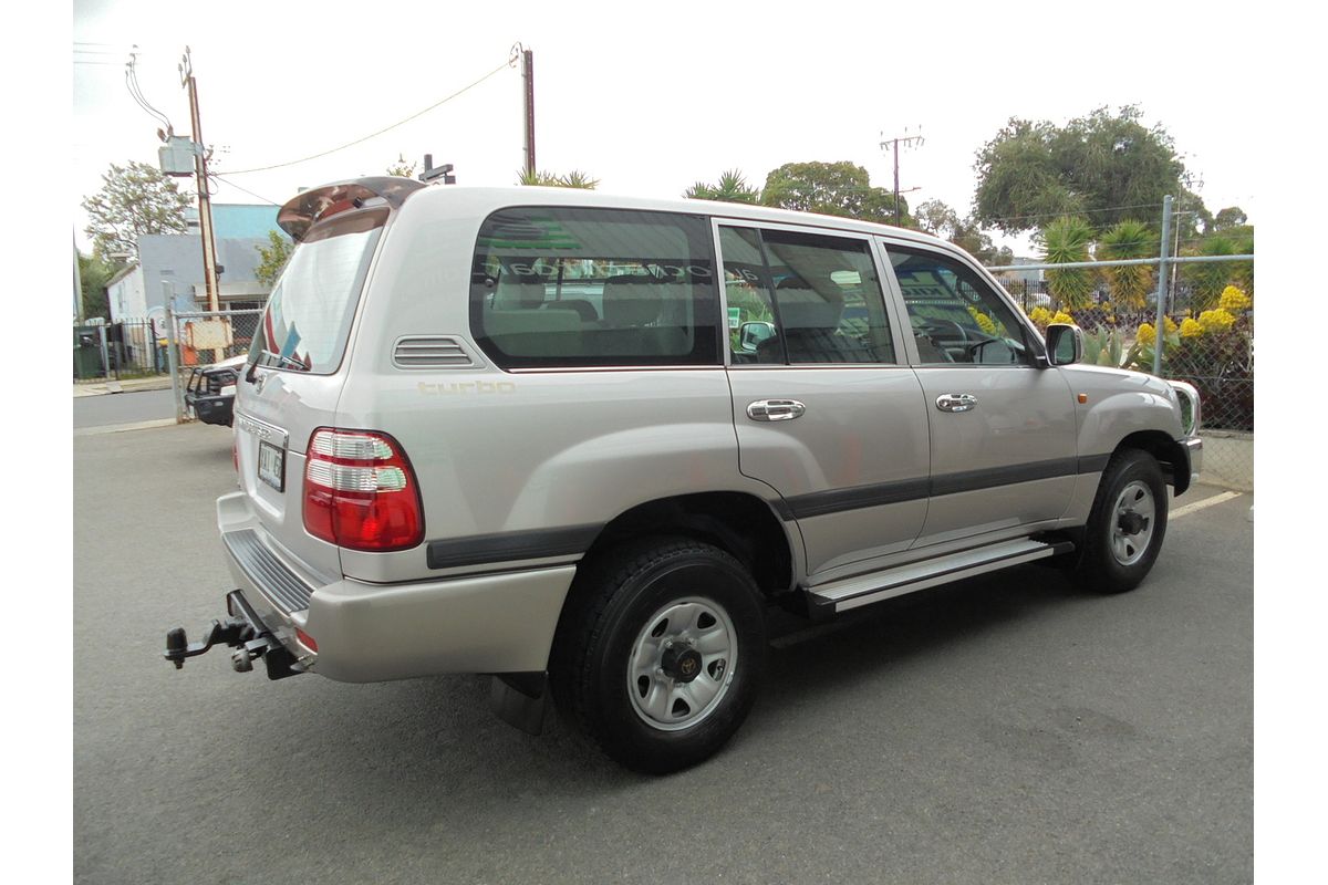 2003 Toyota Landcruiser GXL HDJ100R