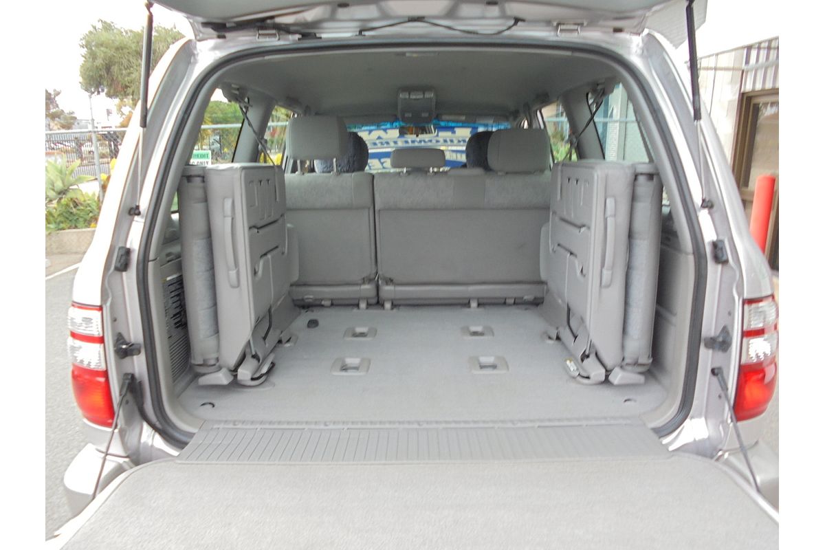 2003 Toyota Landcruiser GXL HDJ100R