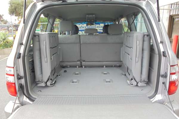 2003 Toyota Landcruiser GXL HDJ100R