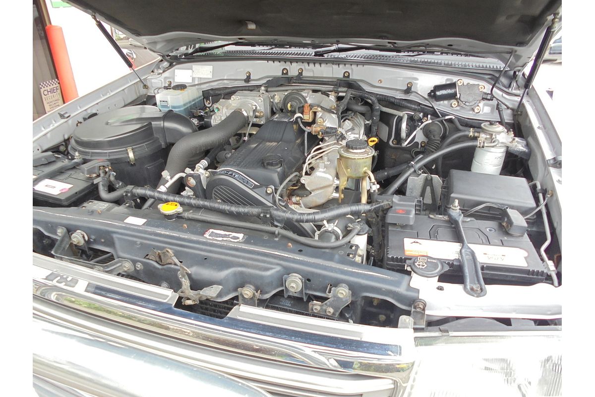 2003 Toyota Landcruiser GXL HDJ100R