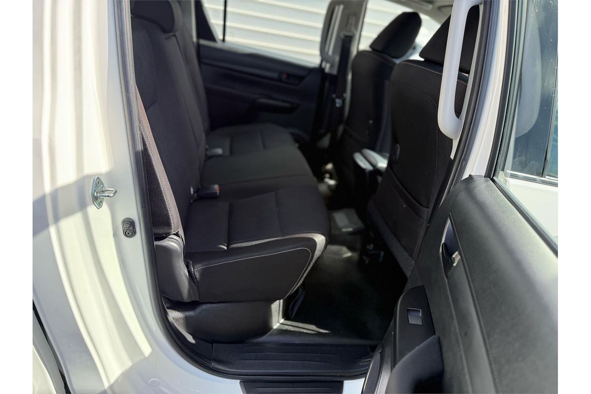 2020 Toyota Hilux SR GUN126R 4X4