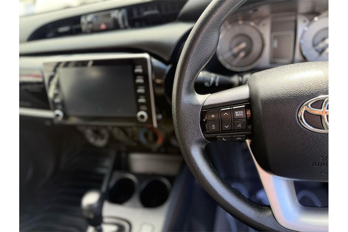 2020 Toyota Hilux SR GUN126R 4X4