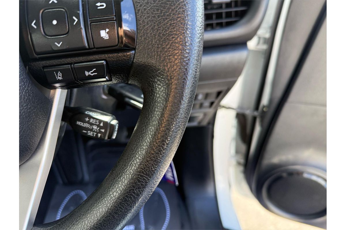 2020 Toyota Hilux SR GUN126R 4X4