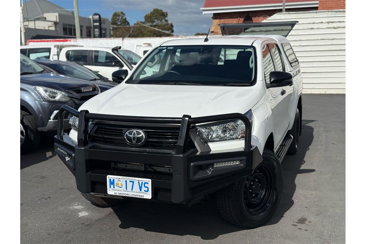 2020 Toyota Hilux SR GUN126R 4X4