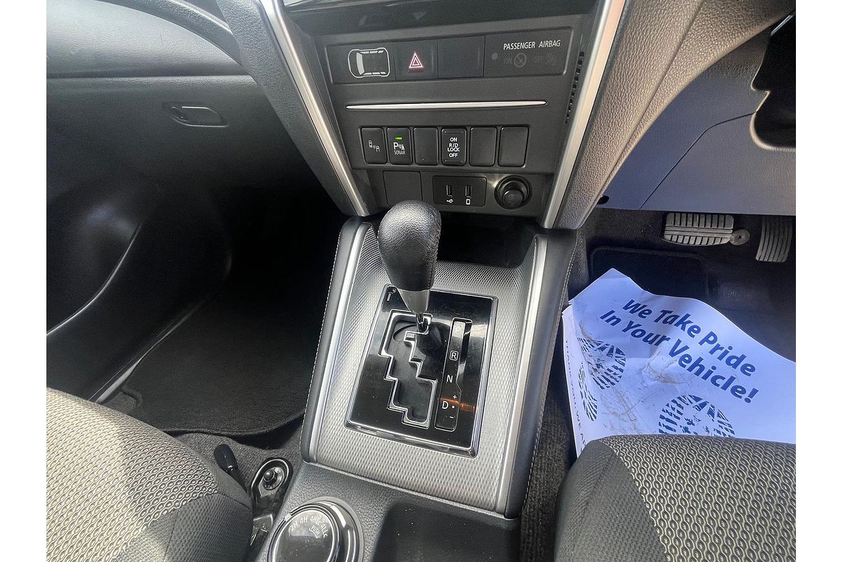 2021 Mitsubishi Triton GLS MR 4X4