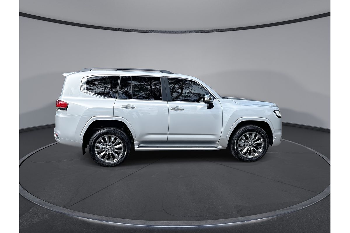 2023 Toyota Landcruiser Sahara ZX FJA300R
